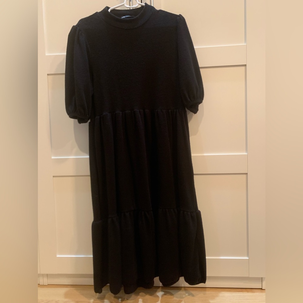 Black Zara midi dress